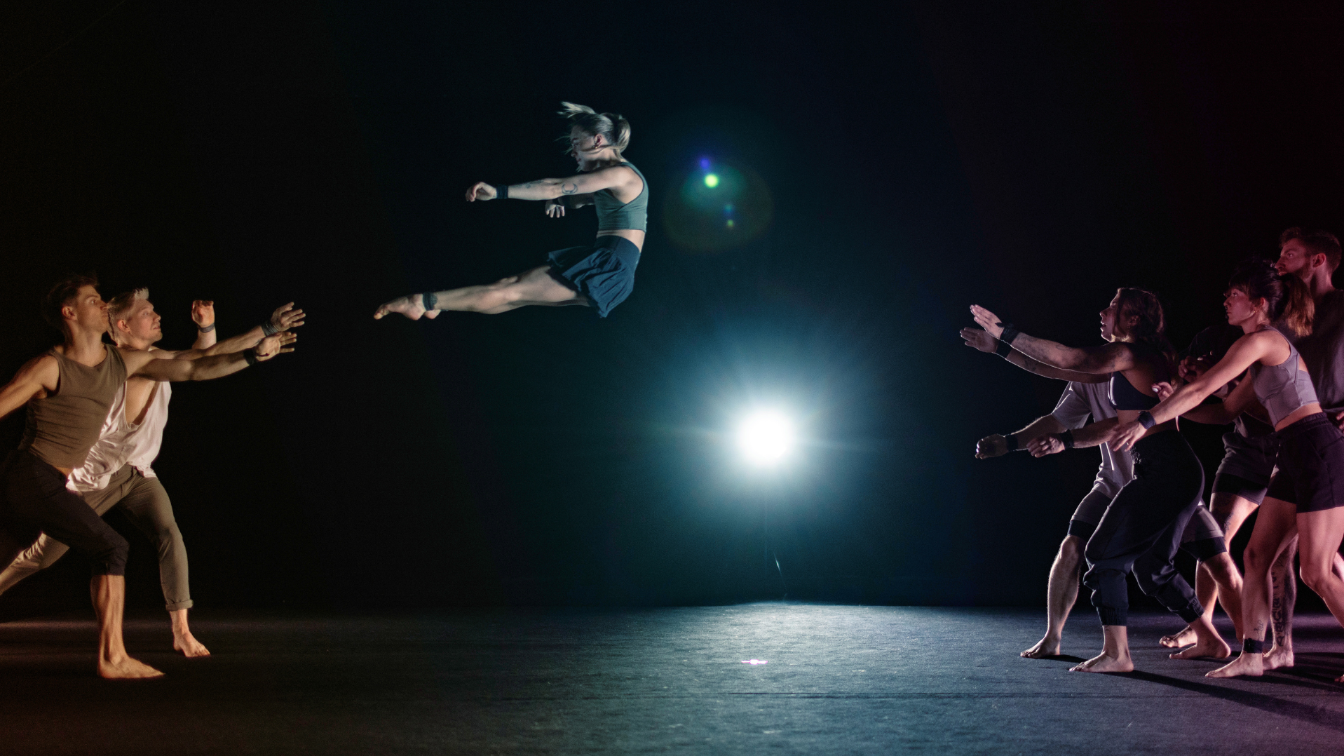 TEN THOUSAND HOURS - Cirkus